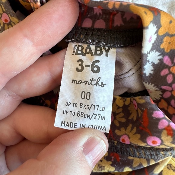 Cotton On Baby Swimsuit - Floral w/ Sleeve Ruffle - Size 00 / 3-6 months - Picture 3 of 4